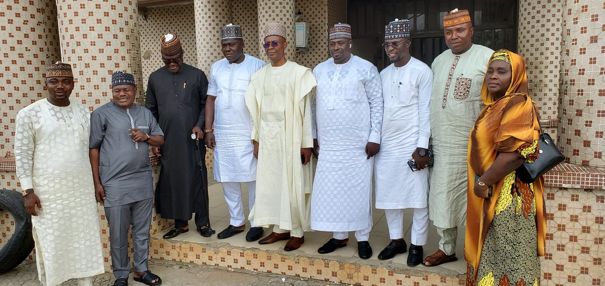 HonDSAguye's tweet photo. Ododo/Joel'23
A robust alliance from the peoples' mandate bearers: Leader Lokoja-Kogi Alhaji Suleiman Baba Ali, Hon. Comm. 4 Solid Minerals Hon. Bashir Gegu, KSHA Speaker Rt. Hon. Aliyu Umar, Members KSHA: LKJ1 Hon. BEST & Kogi Hon. Maikudi, Council Chairmen, Lokoja & Kogi: Hon. Danasabe & Hon. Dauda + other critical stakeholders all rallying for the @OfficialOAU Ododo Project. #AguyeMandate #NewDirection #RenewedHope #Apc #KogiGov