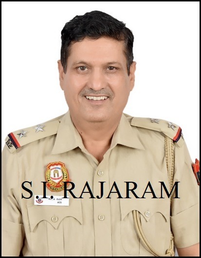 CrimeBranchDP's tweet photo. अपराध शाखा द्वारा 26 से अधिक अपराधिक मामलों में शामिल शातिर चोर/झपटमार गिरफ्तार

उप-निरीक्षक राजाराम, निरीक्षक सतीश कुमार, एसीपी राज कुमार साहा व उपायुक्त @satishkumar का सराहनीय कार्य

@DelhiPolice
@Ravindra_IPS

https://t.co/v1XspPjN9B https://t.co/DkO4aEfDpg