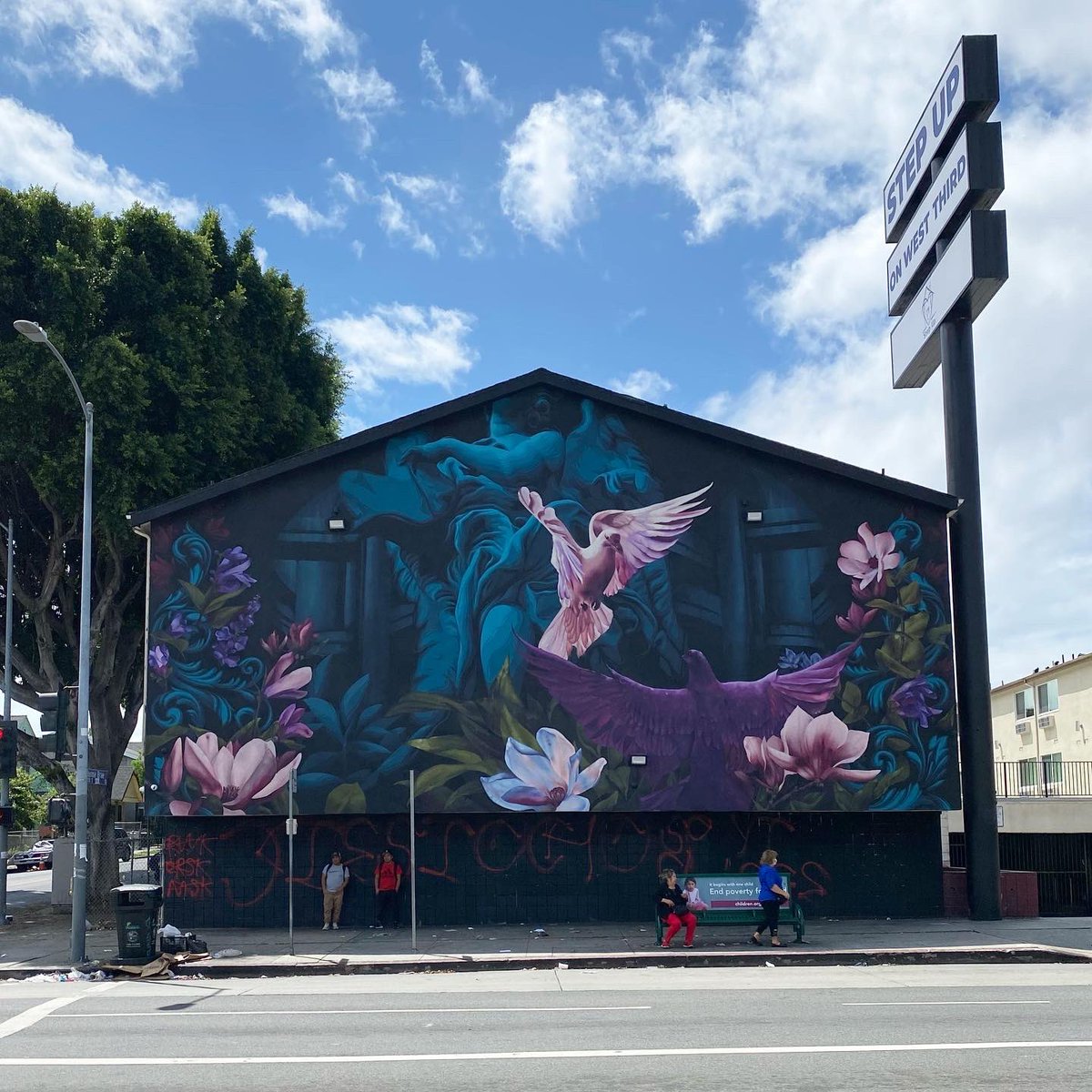 TheGraffHunter's tweet photo. Yanoe x Zoueh
#west3rdstreet #westlake https://t.co/X8QXk4LVd1