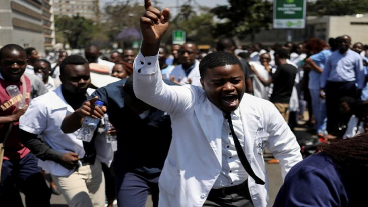 SAfmRadio's tweet photo. [ON AIR] Unemployed doctors who were funded by our provinces to train in other countries were protesting this week, saying the @HPCSA_ is not allowing them to register to practice as doctors here. David Mametja: Head of Department Core Operations: @HPCSA_  #SAfmSunrise #sabcnews https://t.co/ZGt2hoGjuk