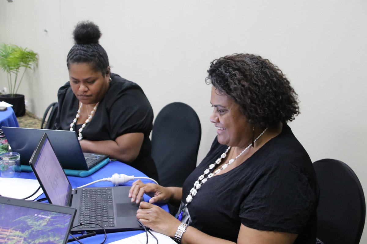 FNUFiji's tweet photo. ✅️ Highlights from the final round of mentoring and discussion at the College of Medicine, Nursing and Health Sciences Manuscript Writing ✍️ Workshop ✨️

#TeamFNU #NoquFNU #CMNHS #ManuscriptWritingWorkshop https://t.co/UqPx8uFZ9B