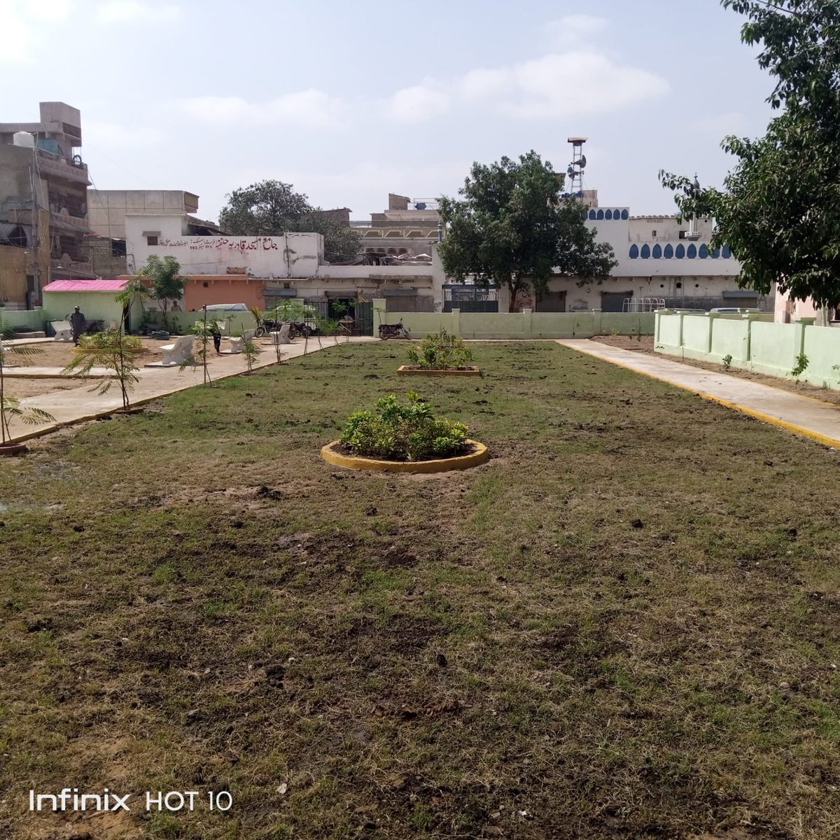 DCKhiCentral's tweet photo. #Project85 of #Project100 is the Qudsia  park Sector 5D, New Karachi completely revamped from being a dumping ground. The irrigation system is also based on grey water. Happy for the neighbourhood that rarely has such open green spaces. https://t.co/JcsglUQFY5
