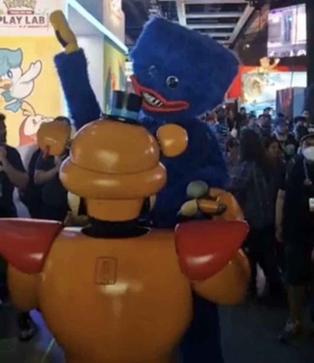 BoxMan6996430's tweet image. Don’t eat the broccoli and cheddar soup from Walmart….