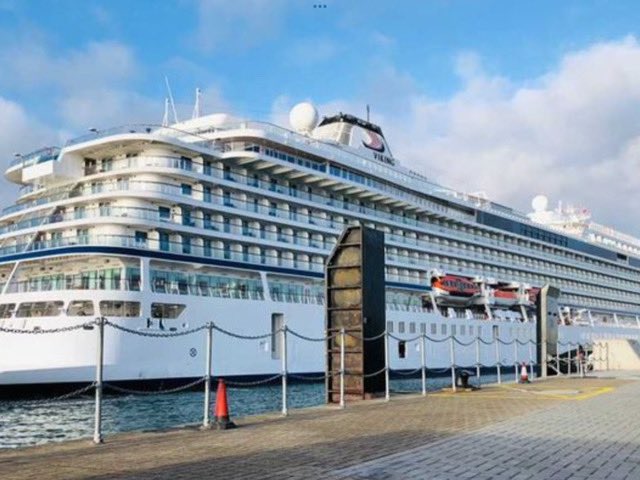 Barnston to the Portsmouth Cruise Terminal - 4.5 hours including a break! Our clients then boarded the Oceania Marina, visiting Belgium, Holland, Germany and Sweden to name a few. Our travel partners @RedLineTravelUk bring them home after what should be a fabulous vacation.