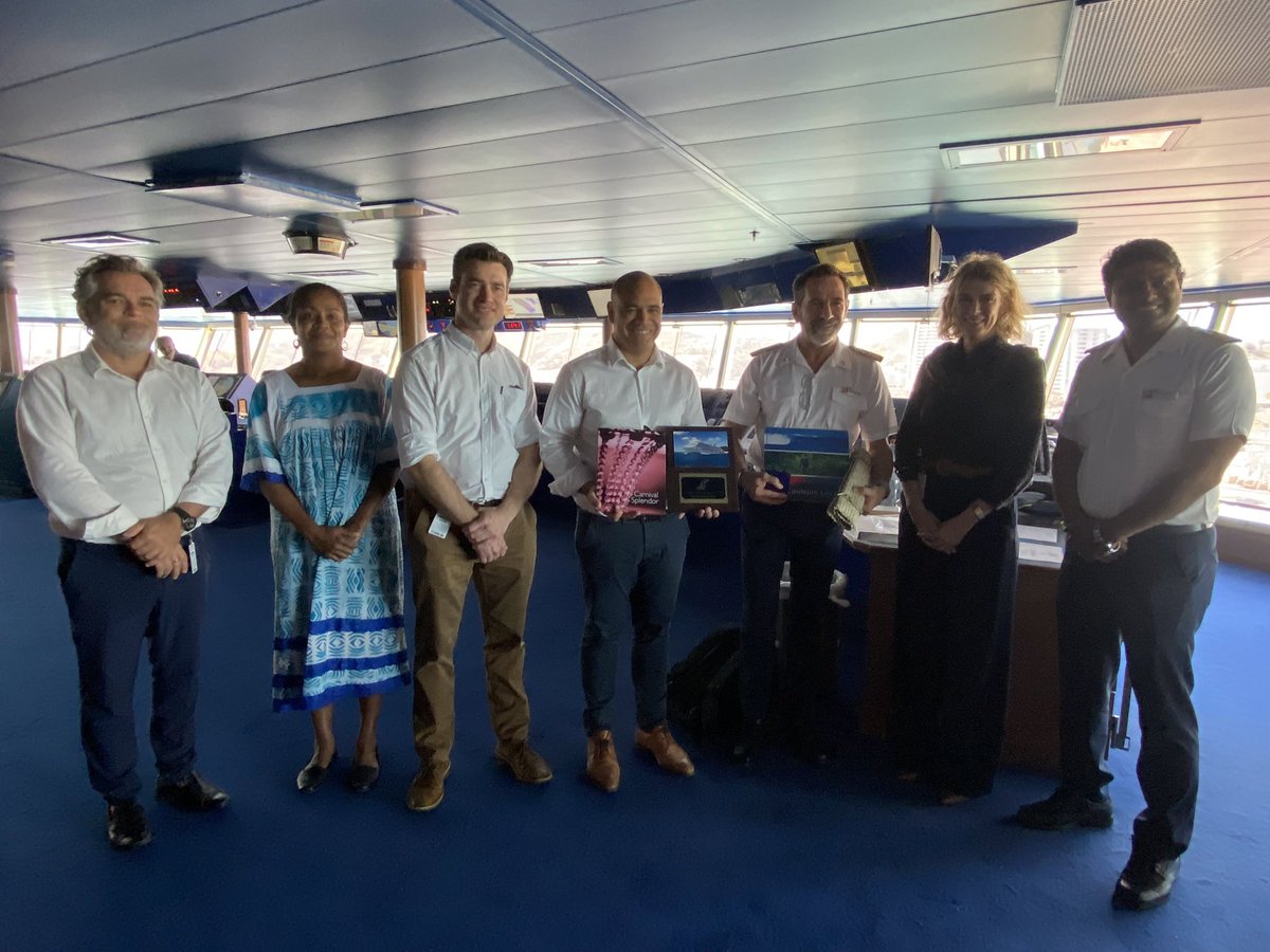 AusCGNoumea's tweet photo. DYK over 300,000 Australians visit Nouméa on cruiseships like this one each year? Thanks to the crew of the Carnival Splendor, Port Agent Elodie from Kenua, the Port of Nouméa &amp; Govt of New Caledonia for your hospitality today &amp; your support to our citizens when they travel. https://t.co/awke93XiVa