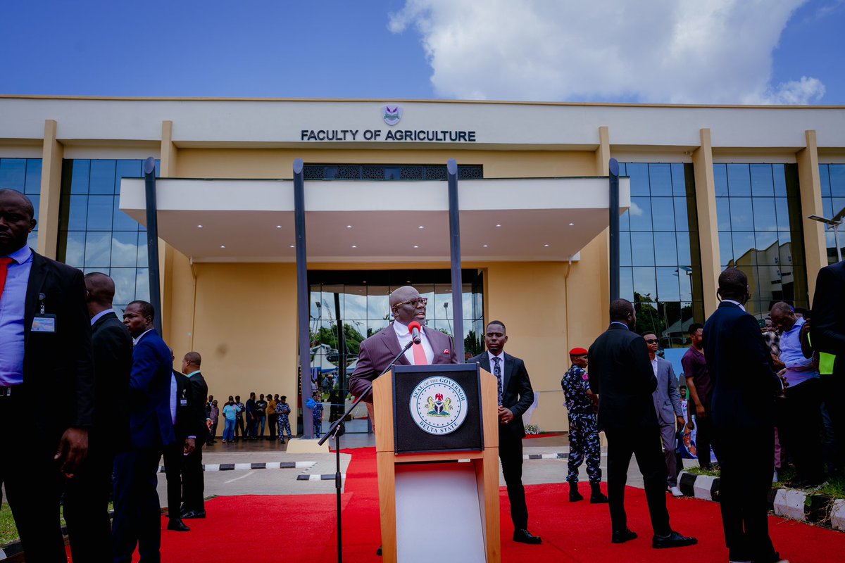 RtHonSheriff's tweet photo. I promised Deltans and residents in my Inaugural speech on May 29th, 2023 that my administration will complete all ongoing projects in the state as well as initiate new ones. This is a Promise made, promise kept. Deltans should expect MORE. This is only one of the series of projects inauguration across the three Senatorial Districts in the coming weeks.
Thank you Deltans for your show of love.