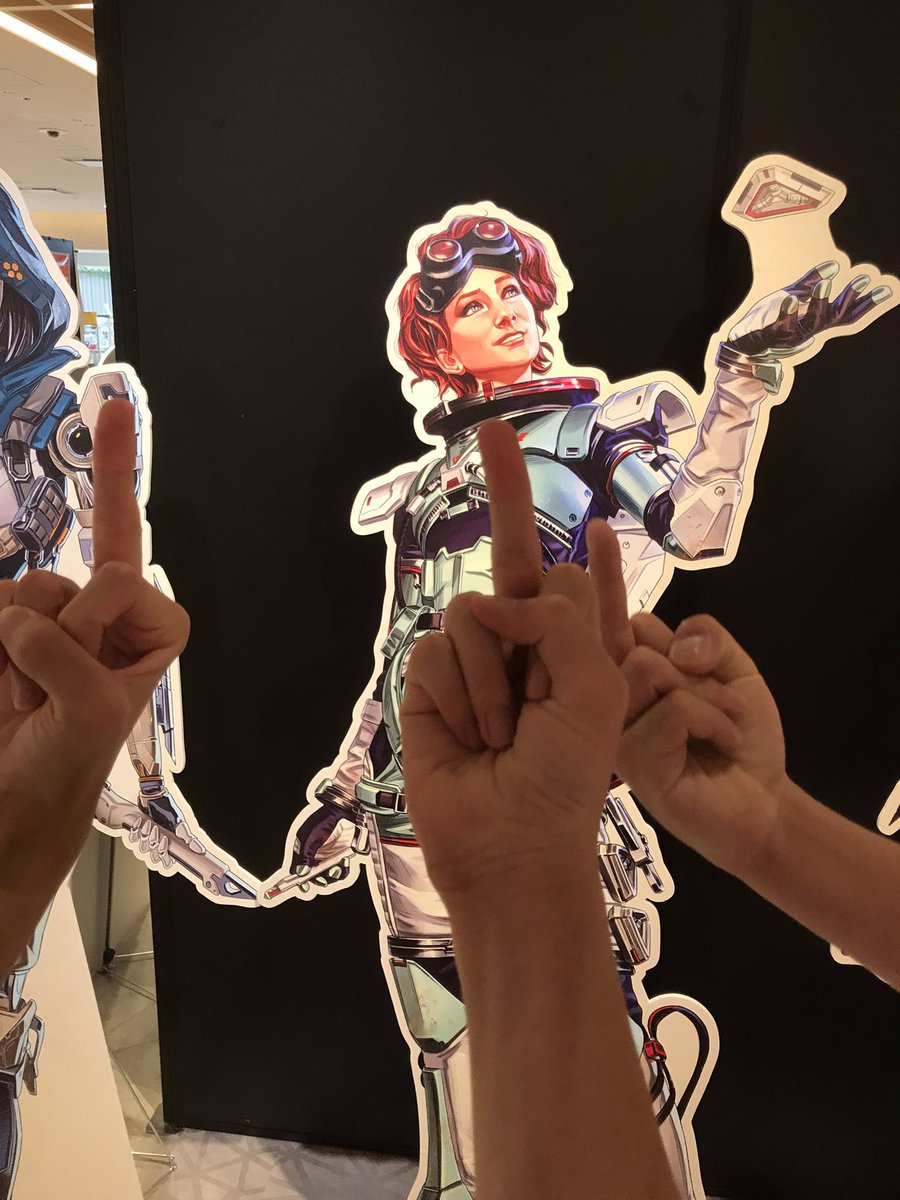 Niq_ow's tweet photo. #ApexLegends #Apex https://t.co/PKLCiugILR