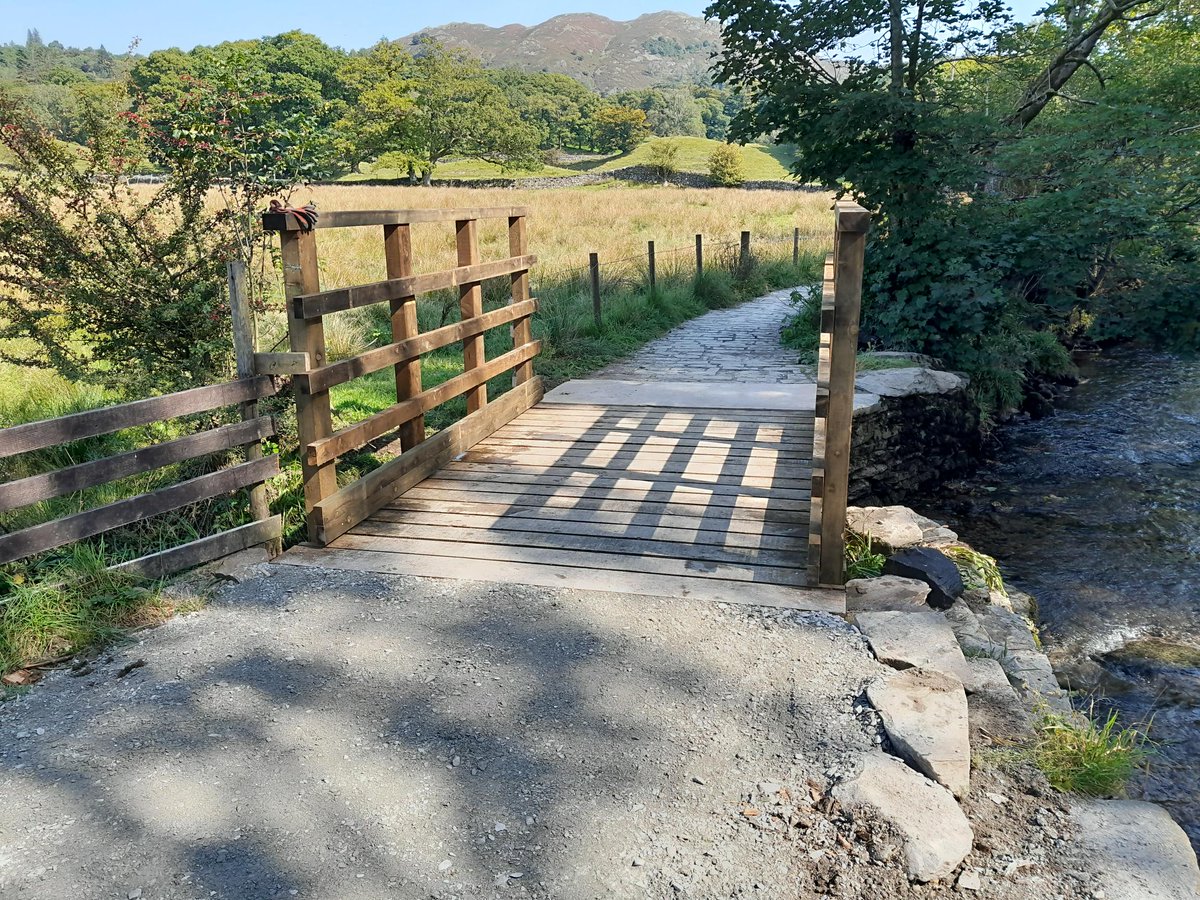 LakesRangers's tweet photo. A big thanks to the team for a very early start on the Elterwater to Skelwith 'Miles without Stiles' path. We got this one in and usable by 7am without any disruption to the public. https://t.co/erPCiEHJbx