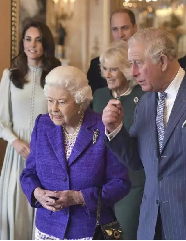 Holy Trinity Hurstpierpoint tweet media