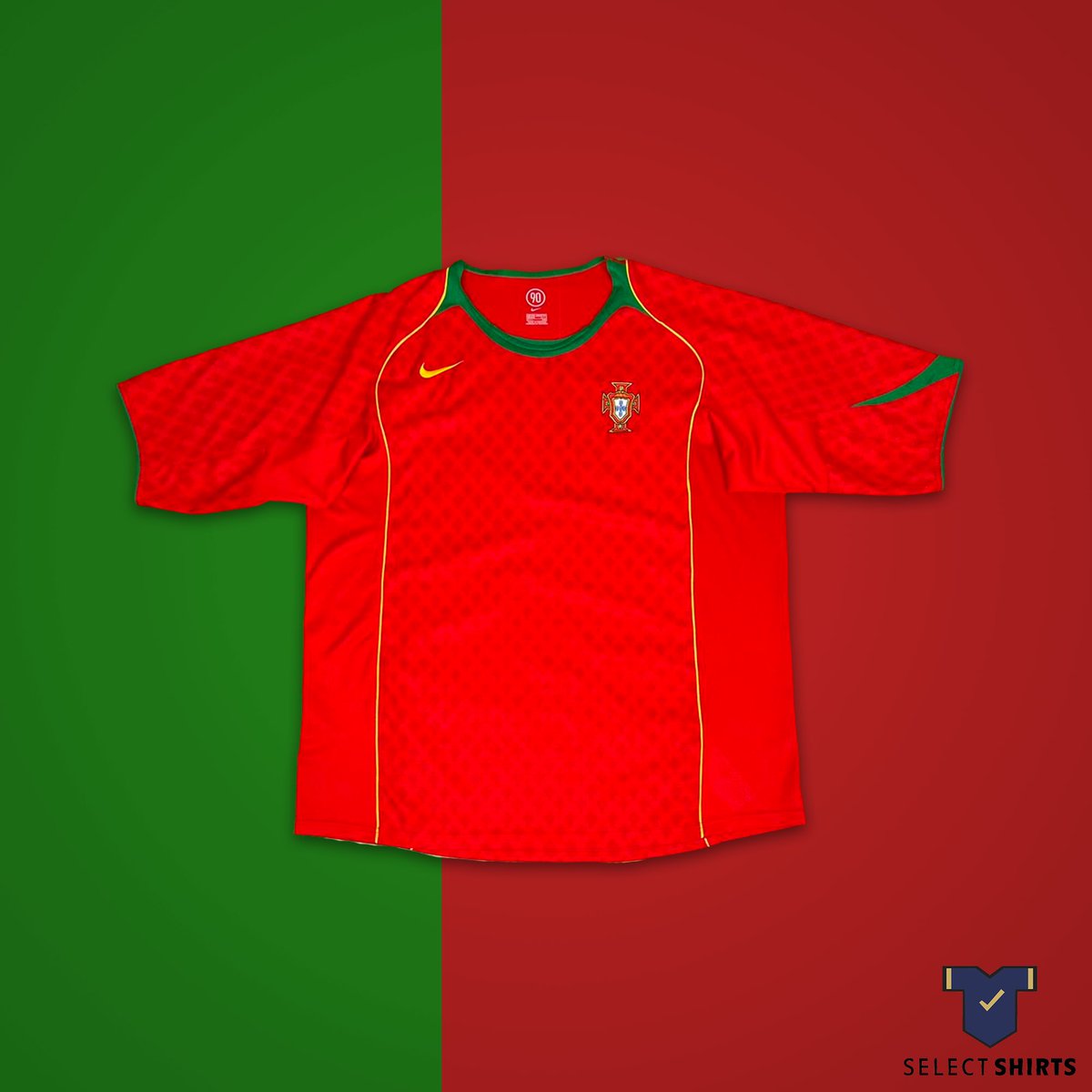 Newly Added 👀 |

Portugal 2004 Home Shirt 🇵🇹

Size 2XL (9/10) 👕
selectshirts.co.uk/products/2004-…