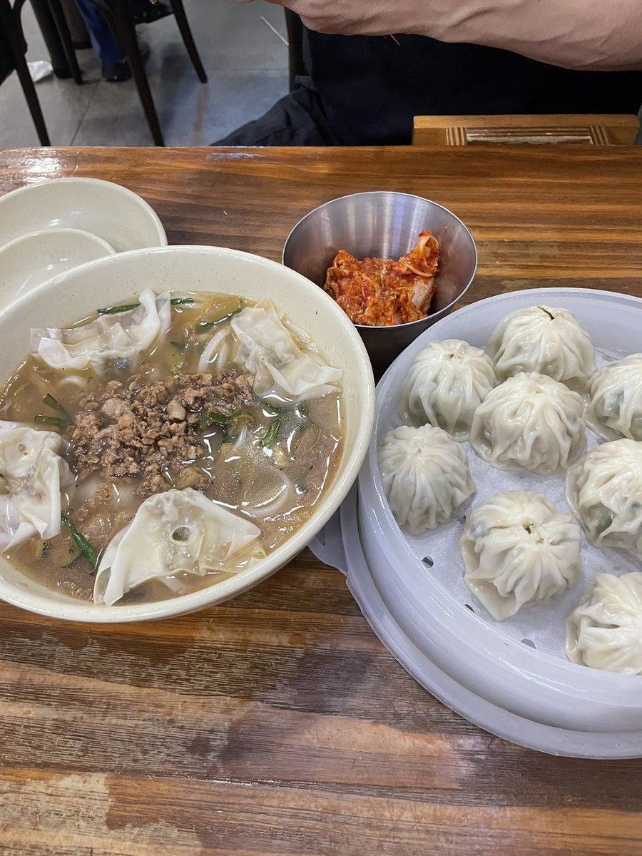 sara_venue's tweet image. Goodbye Korea 🇰🇷! I really love Korean food. I&apos;ll be back soon 😊

#KBW #KBW2023