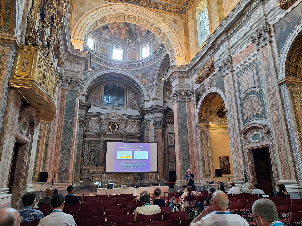 brcznh's tweet image. Nico Stollenwerk presents &quot;COVID-19: Vaccination impact after lockdown lifting and its large fluctuations, waning immunity and evolution of new variants&quot; @days_europe @MTB_BCAM #dynamicsdays2023 #dynamicsdayseurope2023 #ddeu2023 #dde2023