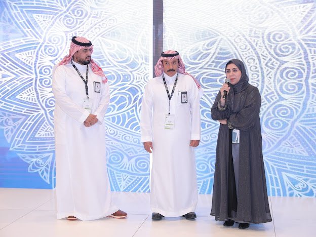 عبير جليح (@abeerjofficial) on Twitter photo تخونني كلمات الشكر والامتنان لجميع من شاركنا نجاح هذه النسخة واتوجه بالشكر الجزيل للشريك الاستراتيجي <a href="/AsharqiaChamber/">#غرفة_الشرقية</a> والراعي الرسمي<a href="/snbalahli/">البنك الأهلي السعودي</a> و<a href="/MonshaatSA/">منشآت | Monshaat</a> وجميع المشاركين شركاء النجاح متمثلة بالجهات الحكومية والعلامات التجارية شكرا لكم انتم من انجحتم هذه التجربة فخورة جدا بكم تخونني كلمات الشكر والامتنان لجميع من شاركنا نجاح هذه النسخة واتوجه بالشكر الجزيل للشريك الاستراتيجي <a href="/AsharqiaChamber/">#غرفة_الشرقية</a> والراعي الرسمي<a href="/snbalahli/">البنك الأهلي السعودي</a> و<a href="/MonshaatSA/">منشآت | Monshaat</a> وجميع المشاركين شركاء النجاح متمثلة بالجهات الحكومية والعلامات التجارية شكرا لكم انتم من انجحتم هذه التجربة فخورة جدا بكم