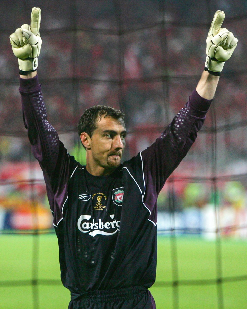 LFC's tweet photo. #OnThisDay in 2001, Jerzy Dudek made his debut for the Reds... the rest is history 🧤🔴 https://t.co/rTxeyVPiZt