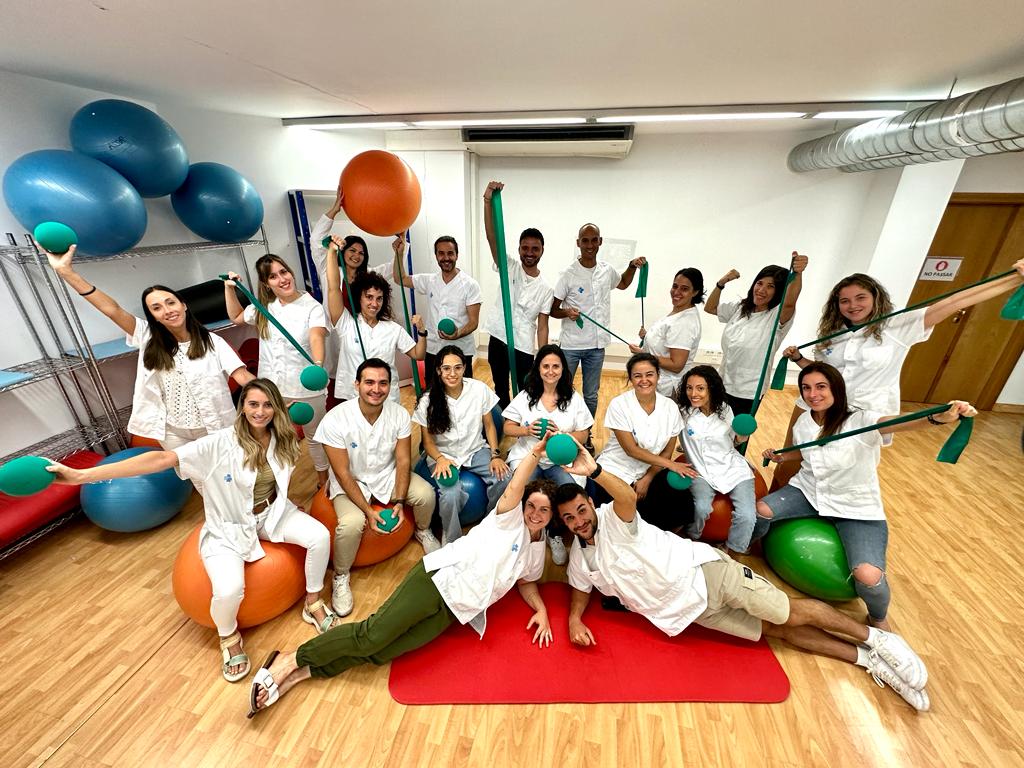 🗓️🌎Avui 8 de setembre se celebra el #DiaMundialdelaFisioterapia. 

La tasca principal dels i les fisioterapeutes de l'<a href="/apicslleida/">AP ICS Lleida</a> és prevenir patologies i evitar recaigudes a través de la incorporació de l’exercici terapèutic a l’activitat diària de les persones.

<a href="/ColFiCat/">CFC</a>