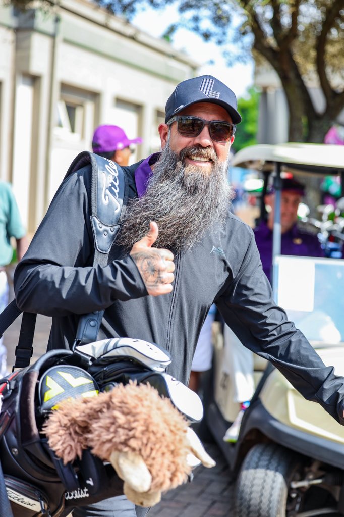 Dié mooiste gholfspeler 🤩 @JoBlack_music 

#GMAGolfDay23 #JacaBreakfast