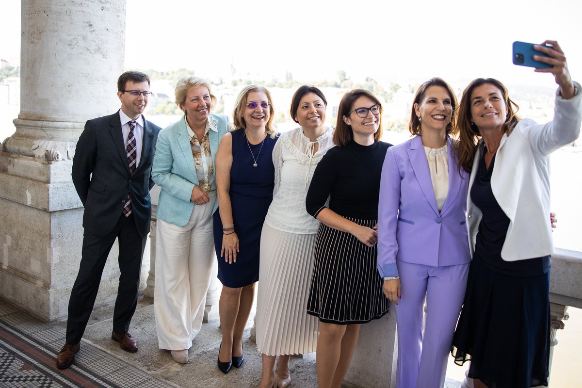 JanosBoka_HU's tweet photo. #Hungary and other countries in the region have to face #demographic challenges.
One of the HU 2024 EU presidency priorities will be to look at these challenges from an EU perspective based on @EU_Commission toolbox. 🇭🇺🇪🇺
Told at #NextGenerationIsFemale event. https://t.co/98aub7jKB0