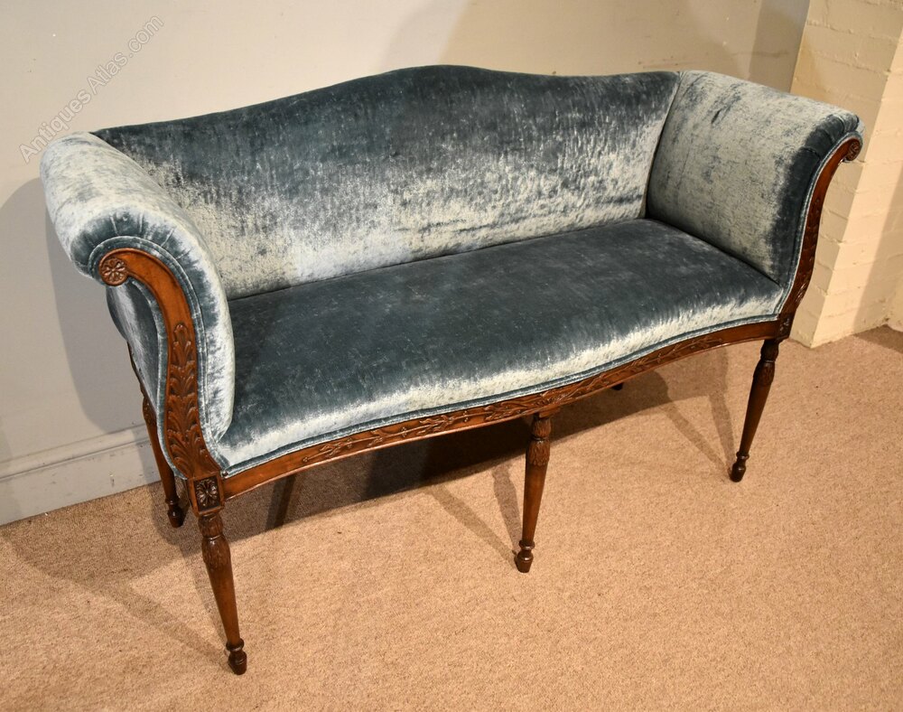 antiques_atlas's tweet photo. For sale on Antiques Atlas is this 19th Century #Mahogany Sofa Window Seat https://t.co/n2ijgikf52 
#antiques for sale from Walton House Antiques Ltd @walton_house #antiquefurniture #windowseats #windowseat
#antiquewindowseat https://t.co/mf4GHGDGRA