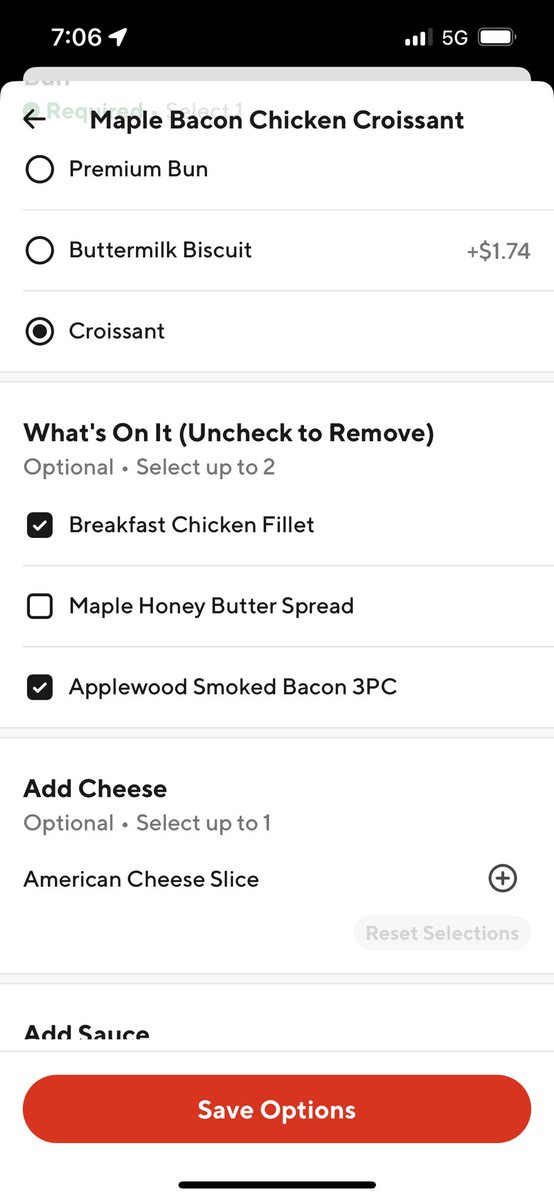 Beachbabe522's tweet photo. Hey @Wendys, you might want to contact DoorDash and Grubhub and tell them that the Maple Bacon Chicken Croissant combo has all 3 items and not have customers forced to remove something that they actually want #pointless #confused https://t.co/ODxFv5KiMz