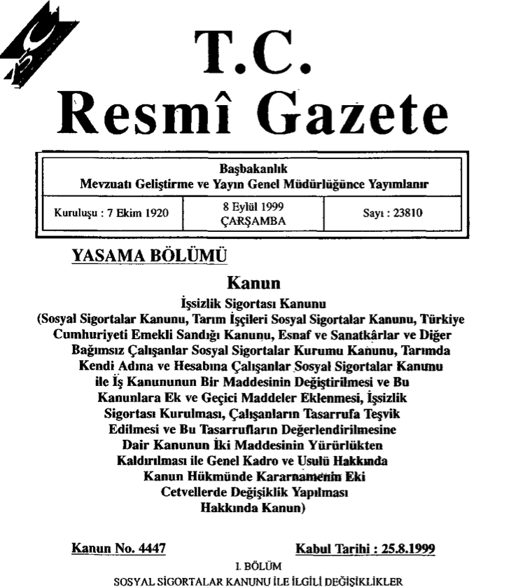 Emegin_Halleri's tweet photo. Bugün 8 Eylül!
8 Eylül 1999,  Emeklilikte Adaletsizliğin Miladı!

📌8 Eylül 1999 Türkiye emeklilik sisteminde büyük bir eşitsizliğin ve adaletsizliğin temelinin atıldığı tarihtir.

✏️8 Eylül 1999 tarihli Resmi Gazete'de yayımlanan 4447 sayılı Kanun ile emeklilik sistemi esaslı biçimde değiştirildi. Bu yasa ile önce Emeklikte Yaşa Takılanlar (EYT) ardından da "emeklilikte adalet" ve "kademeli emeklilik" sorunu ortaya çıktı.

➡️1999’da DSP, ANAP ve MHP koalisyon hükümeti tarafından kabul edilen ve emeklilik yaşını yükselten 4447 sayılı Kanun ile halen devam eden  büyük bir sorun yaratıldı. 

✏️8 Eylül 1999 gününe kadar SSK kapsamındaki işçilerin emeklilik için iki şartı yerine getirmesi gerekiyordu: Kadınlar için 20, erkekler için 25 yıl sigortalılık süresi ve 5000 günlük prim ödeme gün sayısı. 1999’dan sonra üçüncü bir şart olarak yaş şartı getirildi.

📌Getirilen yaş şartı sadece yeni işe girenleri değil eski çalışanları da kapsıyordu. Eski çalışanlar için oldukça sert bir yaş şartı sistemi getirildi. Emeklilik yaşı kadınlarda 58, erkeklerde 60’a, prim gün sayısı ise 7000 güne yükseltildi. 

✏️8 Eylül 1999 gününden önce işe girenler için ise kadınlarda 40 ile 58 erkeklerde ise 44 ile 60 yaş arasında değişen kademeli geçiş süresi getirildi.

➡️ Anayasa Mahkemesi kademeli geçiş hükümlerini “adil, makul ve ölçülü” bulmayarak iptal etti. Daha sonra 23 Mayıs 2002 tarihinden geçerli olmak üzere yeni bir kademeli geçiş takvimi kabul edildi.  Geçiş koşulları 20 ve 25 yıllık sigortalılık koşullarını korudu ancak yeni sistem kadınlarda 40-56 arası, erkeklerde ise 44-58 arası değişen yaş koşulu ile ve 5000 ile 5975 gün arası değişen prim gün koşulu getirdi. Yeni sistemle sigortalılar iki yıl ile 18 yıl arasında yaşa takıldılar.  EYT sorunu böyle ortaya çıktı. 

✏️Emeklilikte Yaşa Takılanların (EYT) yaşadığı 24 yıllık adaletsizlik ve mağduriyet oldukça geç ve eksik olsa da bir çözüme kavuştu. EYT yasası veya resmi adıyla 7438 sayılı Sosyal Sigortalar ve Genel Sağlık Sigortası Kanunu ile 375 Sayılı Kanun Hükmünde Kararnamede Değişiklik Yapılmasına Dair Kanun 3 Mart 2023 tarihli Resmi Gazete’de yayımlanarak yürürlüğe girdi. 

📌EYT yasası koşullu kabul edildi. Yasa EYT’lilerin sorunlarını da tamamıyla çözmedi! 5 bin prim sözü tutulmadı, kısmi emeklilikte yaş koşulu kalkmadı, intibak düzenlemesi yapılmadı ve en önemlisi 2000’lerde işe girenlere kademe getirilmedi. Kısaca hem EYT'lilere verilen sözler tam olarak tutulmadı hem de emeklilikte adalet sorunu oluştu.

✏️EYT yasası ile 8 Eylül 1999'da ve öncesinde işe giren sigortalı işçiler erkekse 25 yıl kadınsa 20 yıl çalışarak ve 5 bin ile 5 bin 975 gün prim ödeyerek emekli olabilecek. Ancak 9 Eylül 1999'da işe giren işçi kadınsa 40 erkekse 42 yıl çalışarak emekli olacak. Böylece bir gün geç işe giren bir işçi 17 ile 20 yıl geç emekli olacak. Öyle bir sistem ortaya çıktı ki aynı işyerinde yan yana çalışan iki işçi arasında, aynı ailedeki kardeşler veya eşler arasında bir gün, bir hafta, bir ay farkla işe girenler arasında 17/20 yıl fark oluştu.

✏️Bu vahim bir tablodur. Bu durum adil, makul, dengeli değildir ve Anayasanın eşitlik ilkesinin ihlali anlamına gelmektedir. Bu konuya 25 Temmuz 2022 tarihli BirGün’de yayımlanan “EYT’nin görünen, görünmeyen yüzü” başlıklı yazımda dikkat çektim ve daha sonra defalarca yazdım. Bu konuda Emeklilikte Adalet (EMAD) ve Kademeli Emeklilik Platformları (KAP) gibi çeşitli girişimler ortaya çıktı. Ancak bütün uyarı ve taleplere rağmen kademe düzenlemesi yapılmadı. Önümüzdeki dönemde emeklilikte adalet ve eşitlik önemli bir talep olmaya devam edecek.
#2000LereKademe #Emekliler #EmeklilikteAdalet