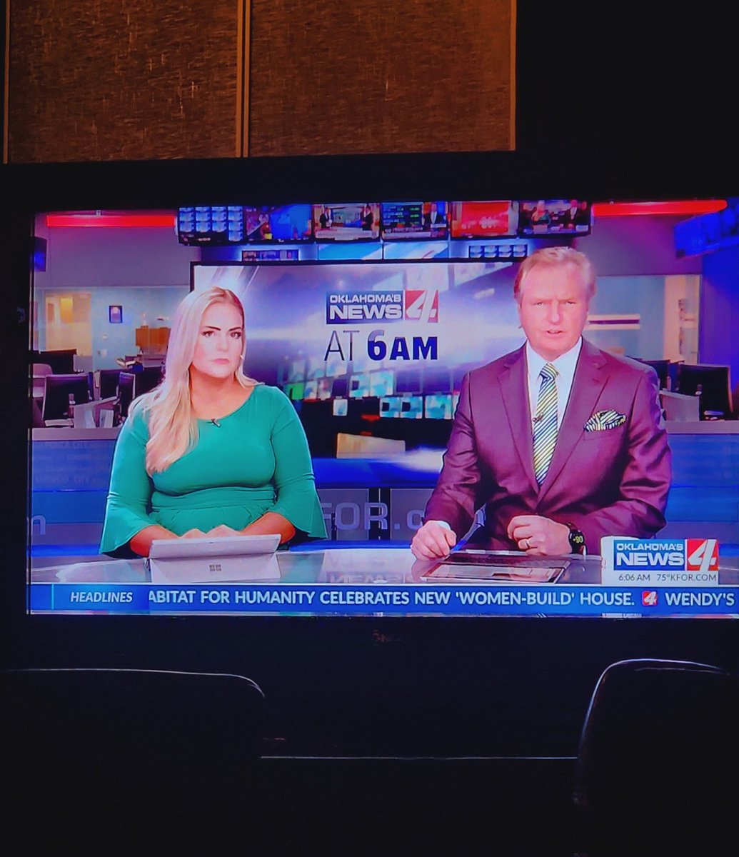 lesliesokc's tweet photo. @tomokc405 @tcblume @tomokc @kfor Life is back to normal! I have @kfor! 👋 @emilyrsutton @KentOgle Lauren! Haven't seen u all summer Broke down &amp; get an antenna. @DIRECTVhelp &amp; @ATTHelp have greatly let us down. Make a deal with @NexStarMedia will you already? July to September is disrespectful to ur subscribers https://t.co/D0AhL8JuNc