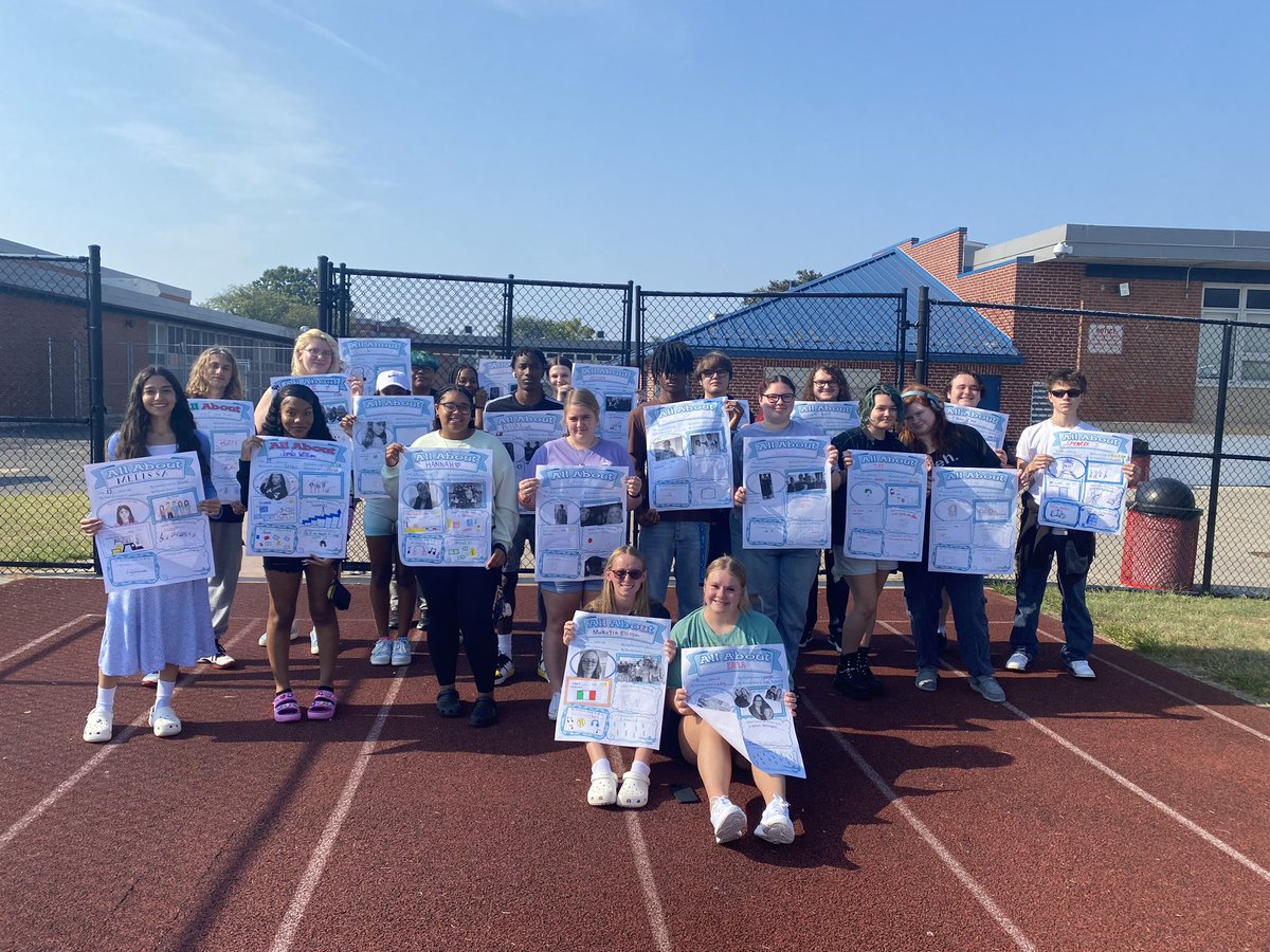 Lori Powers tweet media