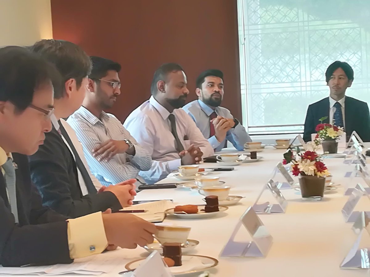 Thank you <a href="/awarelogue/">Awarelogue Initiative</a> and <a href="/JapanEmb_SL/">Embassy of Japan in Sri Lanka（在スリランカ日本国大使館)</a> for inviting me 𝗦𝗶𝘁𝘂𝗮𝘁𝗶𝗻𝗴 𝗦𝗼𝘂𝘁𝗵 𝗔𝘀𝗶𝗮 𝗶𝗻 𝘁𝗵𝗲 𝗜𝗻𝗱𝗼 𝗣𝗮𝗰𝗶𝗳𝗶𝗰 Dialogue forum with Prof Ken Jimbo 

Arigato ❤️ (1/2)