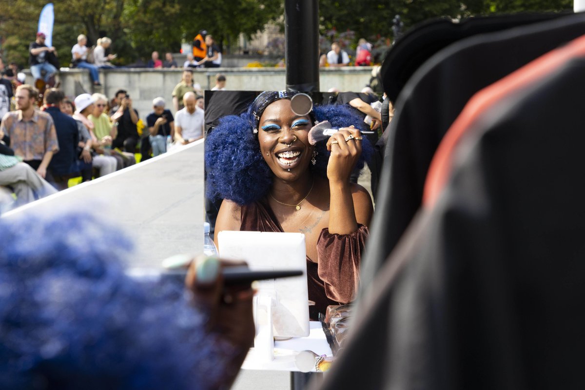 Split Second tweet media