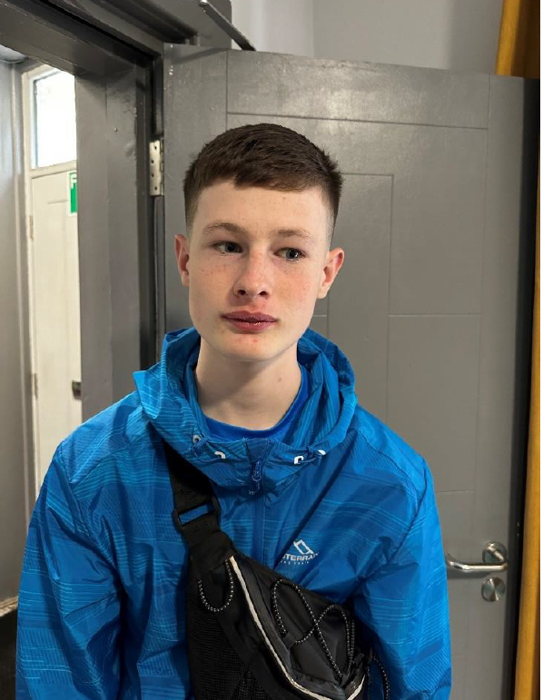 ClevelandPolice's tweet photo. #MISSING

Mackenna Finn-Gibbs, 14.  He's from Halifax but has links to #Middlesbrough

Mackenna is white, 5'7" tall, of slim build with brown hair.  He's wearing sports clothing.

Please call us on 101, ref 117612, with info/sightings and please RT! https://t.co/B2Z4ISw91r