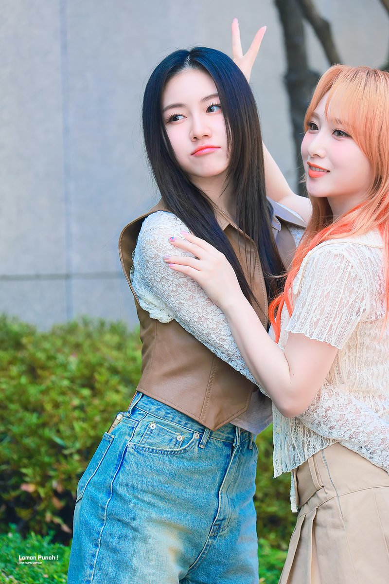 lemonpunch429's tweet photo. 230908 로켓펀치 다현 
▶KBS 뮤직뱅크

━
#로켓펀치 #RocketPunch #RCPC 
#다현 #Dahyun 
#ロケットパンチ #ダヒョン 
@RocketPunch https://t.co/vk3WnTEjip