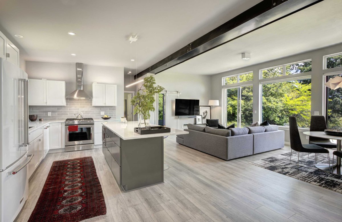 TinyHouseMe's tweet photo. TinyHouseMe is an easy-to-use online platform connecting potential buyers with tiny home sellers
https://t.co/Sy6KnvtZ5u
📩customerrelations@tinyhouseme.com
#tinyhomes #prebuilthomes #tinyhouse #tinyliving #smallspaces #prefabhomes #sustainableliving #minimalisthomes #tinyhouseme https://t.co/6lb2JVPW7c