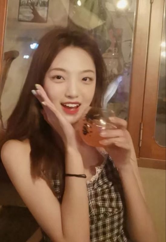fzysource's tweet photo. 傻逼看到鸡巴就会发情的北京反差婊子薛雅娴！点赞关注获取联系方式！如果你也想自己不为人知的一面被曝光出来，请转推并填写问卷https://t.co/Gtvl6nHqJr…
 #反差 #母猪 #羞辱 #贱货 #粗口 #丧志  #母畜 #傻逼  #贱逼 #洗脑 #控制 #鸡巴套子 #反差婊 #妓女 #丧志 #无脑 #死妈婊 https://t.co/yR6PbmaC72