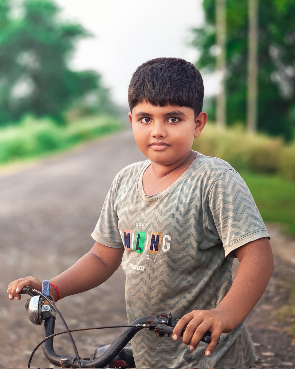 RohitSharma1785's tweet photo. “There’s nothing more interesting than the landscape of the human face”

#ShotonOPPO
#OPPOReno10Series #MakeEverySceneSpectacular
#RenoAcademy
#OPPOIndia 
@OPPOCareIN @oppo @OPPOIndia https://t.co/9uPt1qWx0W