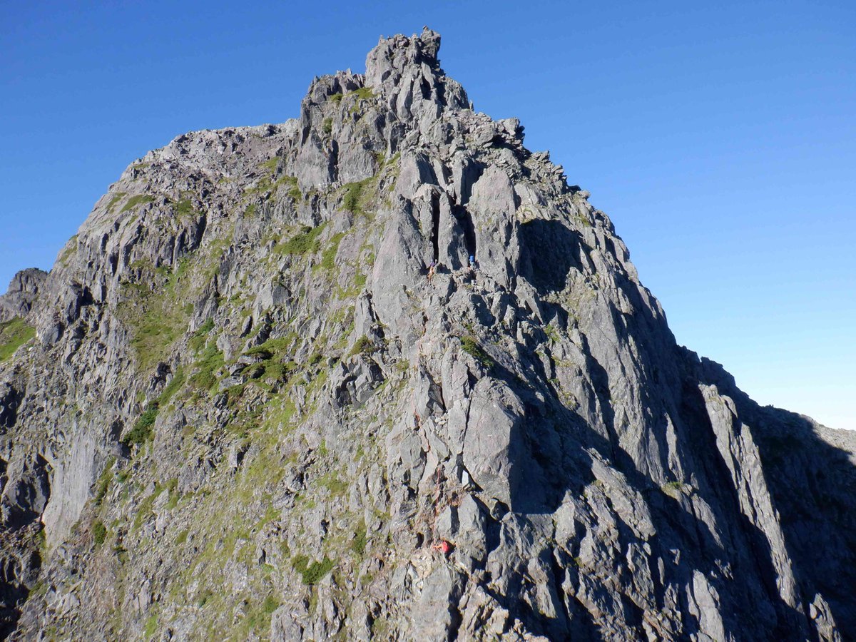 アドバンス山岳ガイド 剱岳八ツ峰 北鎌尾根、前穂北尾根に続く日本三大岩稜、完結編 [DVD] アドバンス山岳ガイド 剱岳八ツ峰 北鎌尾根、前穂北尾根に続く
