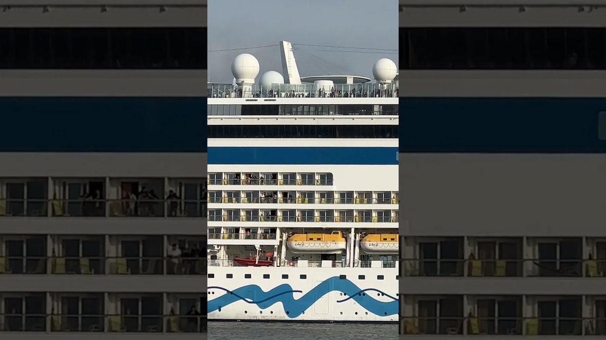 ShipspottingMag's tweet photo. Shipspotting around the world: AIDAluna Kreuzfahrtschiff Kiel 3.9.2023 #ShipVideo https://t.co/vTYEQIcG6K https://t.co/n0vLKdccPg