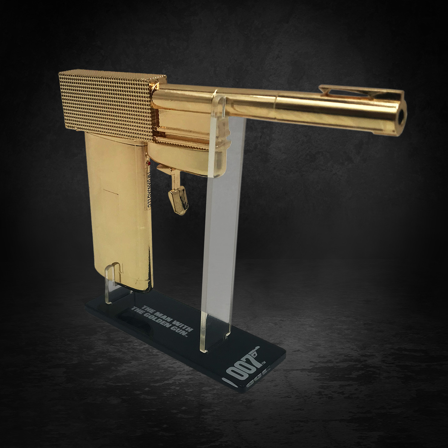 コーギー社メタルフィギャー　007黄金銃を持つ男のＦ・スカラマンガ　１／３６ コーギー社メタルフィギャー 007黄金銃を持つ男のF・スカラ
