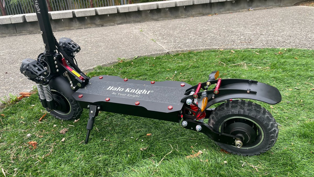 RAFTOR___'s tweet image. LA T104 était à 675 euros avant d’être en RUPTURE de stock 🥲

Je vous met le lien au cas où juste en dessous 🙂

🔗 Lien pour commander la HALO KNIGHT T104 : geekbuying.com/go/7w75ZsW9

🔴 Code promo ( -56€ !)  : NNNFRHKT104

#haloknight #electricscooters #geekbuying