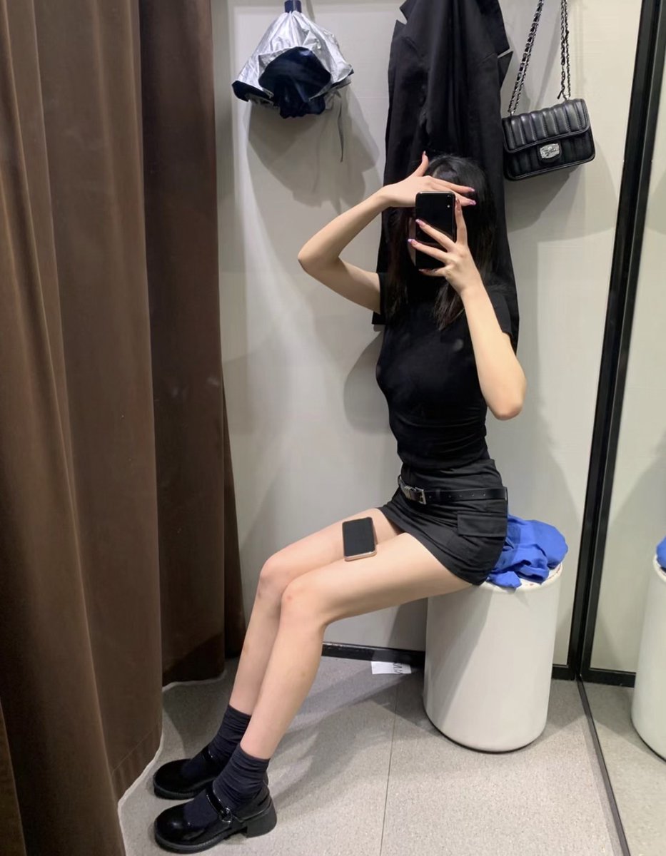 UU88_121's tweet photo. 對了！昨天有人私訊我問我說接受婚前性行為嗎？
現在這個社會的婚前性行為其實很普及😀
沒有像是以前那麼保守觀念，所以我是接受的！
討論這個議題，希望大家用正確的角度觀看🥰🥰🥰
我其實蠻愛我的第一任的，所以我高二的時候在學校廁
所就給他了，他也很疼我！

我不後悔青春讓我上很重要的一課👋 https://t.co/K1QYlWoYZJ