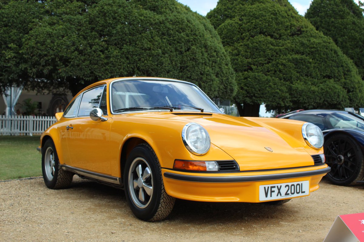 clicks_n_cars's tweet photo. As promised, some other fantastic pics from last weeks @ConcoursUK
#untilnexttime #clicksncars #happysnapping https://t.co/pMa47MCywU
