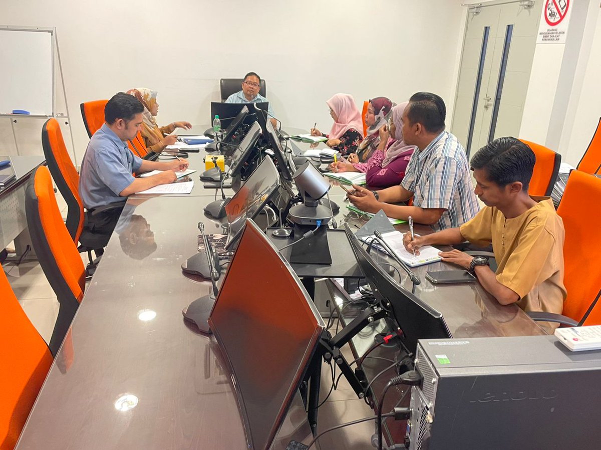 Lppn9official's tweet photo. 6-8 September 2023 (Jumaat) | LPP N.Sembilan
Pemeriksaan audit dalaman pelaksanaan pensijilan Sistem Pengurusan Kualiti (SPK) MS ISO 9001 : 2015 telah selesai dilaksanakan di LPP Negeri Sembilan pada 6 hingga 8 September 2023.
#LPP50tahun
#LPPMalaysia
#LPP4Farmers https://t.co/J2LKSS0Fa6