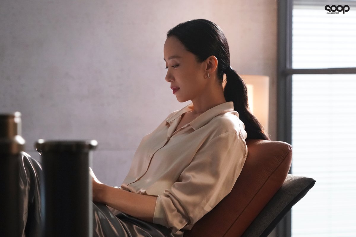 soop_ent's tweet photo. #도연 배우와 함께라면 언제든 텐션 풀 충전 가능🔋
오늘 치 에너지 충전 완료- ദി ᷇ᵕ ᷆ )♡

#광고 #전도연 #JeonDoYeon #에몬스 #emons #매니지먼트숲 #managementsoop https://t.co/VWAIQBN7HU