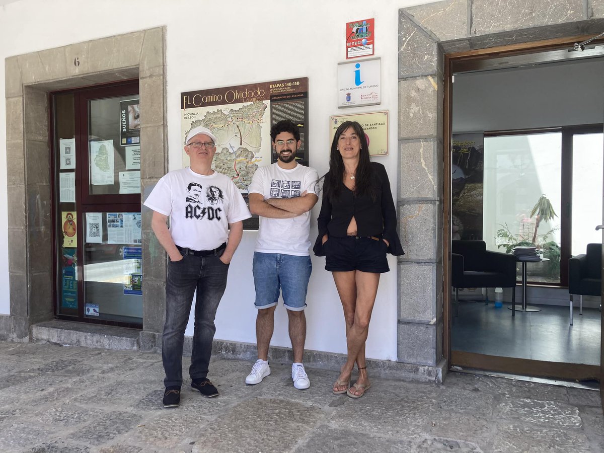 🌞Durante los meses de verano, Diego, estudiante de la Universidad de León 🎓, ha realizado una beca a través del Programa Ralbar en la Reserva de la Biosfera Alto Bernesga 🌿

🏔️ El Programa Ralbar es una iniciativa cuyo objetivo es crear proyectos de dinamización rural 🏘️