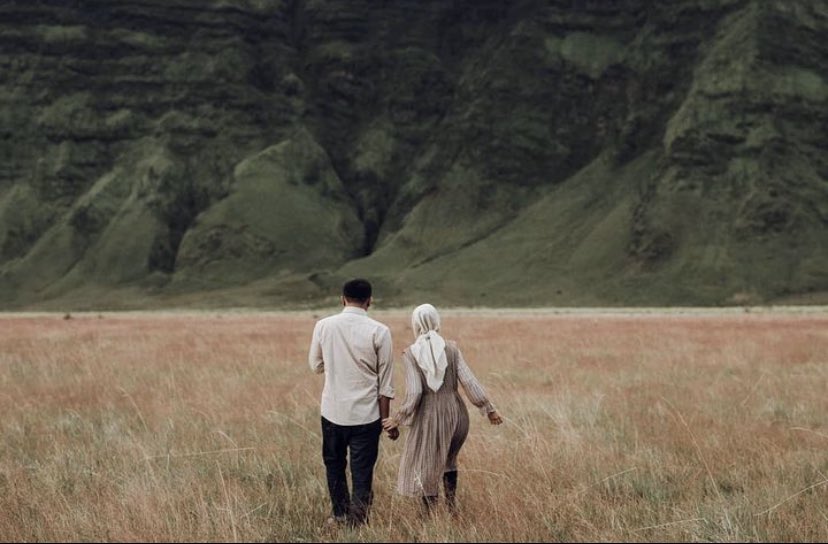 astciit's tweet photo. @alexjourneyID Prewed di bromo juga, tapi gk pake ngebakar. Gk pake asep apalagi api 😌🤣 https://t.co/GyrVnYWFGz
