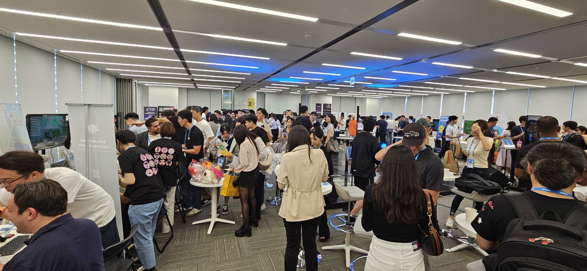 Hhh000172's tweet photo. [Web3 Showcase &amp; Dancefight]
Sep 7th, 14:00 ~ 18:00

#Thesandbox #LBank #Dancefight #WEB3 #networking #Explore #Enjoy #Engage #KBW2023 https://t.co/HNfFCL6YyI