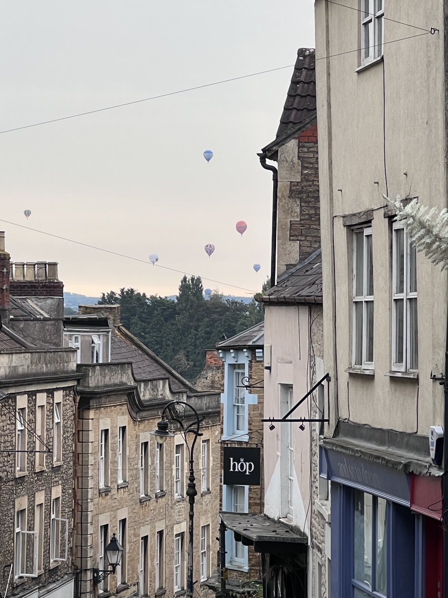 Hot air balloons at Longleat’s balloon safari, from Catherine Hill #Frome