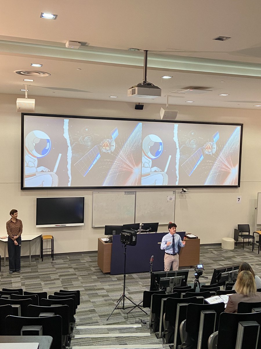 Yun Seh L tweet media