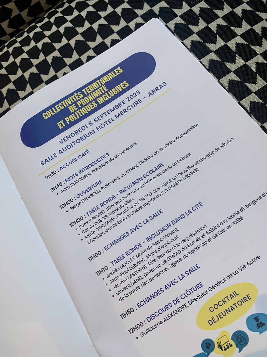 G_Polycap's tweet photo. 📍Ce matin, nous participons au colloque organisé par La Vie Active. Un programme pour le moins très intéressant… 💭 https://t.co/YfWJsvxqH4
