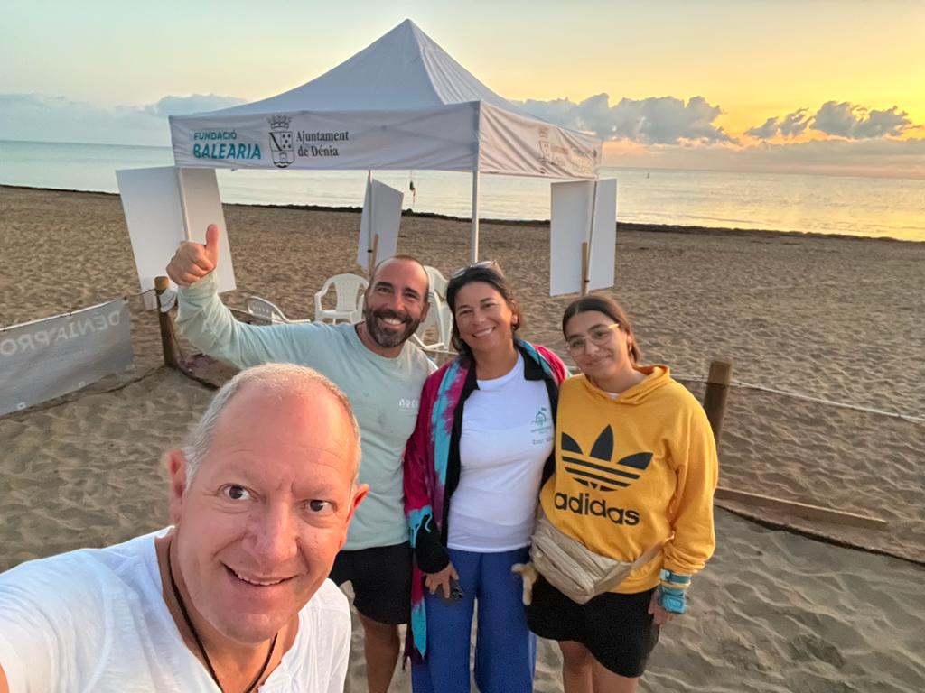 🫶 ¡Muchísimas gracias a todas y todos los que habéis hecho posible este milagro en las playas de #Dénia!

💚 <a href="/UV_EG/">Universitat València</a> y <a href="/UPV/">Universitat Politècnica de València</a>
💚 <a href="/Oceanografic_vl/">Oceanogràfic València</a>
💚 Voluntariado de <a href="/xalocmar/">Xaloc</a> y <a href="/AEucrante/">Associació Eucrante 🐙</a>
💚 <a href="/ayto_denia/">Ajuntament de Dénia</a>
💚 Fundació <a href="/Balearia/">Baleària</a>