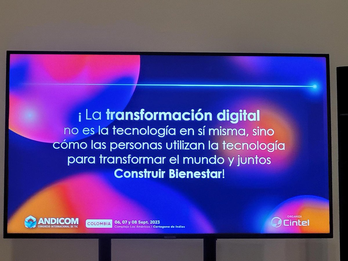 itbid's tweet photo. 📣 Ponencia de nuestro CEO Josep Puig Serra n @ANDICOM esobre el impacto de la 𝘁𝗿𝗮𝗻𝘀𝗳𝗼𝗿𝗺𝗮𝗰𝗶𝗼́𝗻 𝗱𝗶𝗴𝗶𝘁𝗮𝗹, 𝗹𝗮 𝗜𝗔 𝘆 𝗲𝗹 𝗠𝗮𝗰𝗵𝗶𝗻𝗲 𝗟𝗲𝗮𝗿𝗻𝗶𝗻𝗴 𝗲𝗻 𝗲𝗹 𝗮́𝗿𝗲𝗮 𝗖𝗼𝗺𝗽𝗿𝗮𝘀.

#ANDICOM2023 #GetIntoANDICOM #EventosTecnológicos https://t.co/sTc4By9SpL