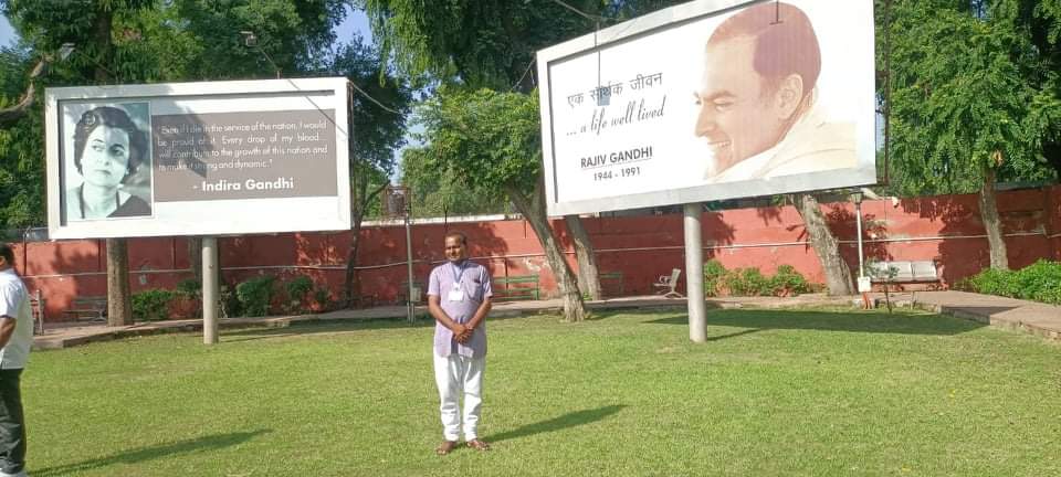 dr_rohat's tweet photo. @Sukhjinder_INC @ashokgehlot51  @PParashar60 @_lokeshsharma @GovindDotasra @CMHelpdesk @MahendraJeet_ @INCRajasthan @SachinPilot @TikaRamJullyINC राजस्थान राज्य गाड़िया लोहार कल्याण बोर्ड का गठन जल्द से जल्द हो ताकि गाड़िया लोहार समाज का जनाधार कांग्रेस पार्टी के साथ जुड़ा रहे https://t.co/CyJzZrpRBn